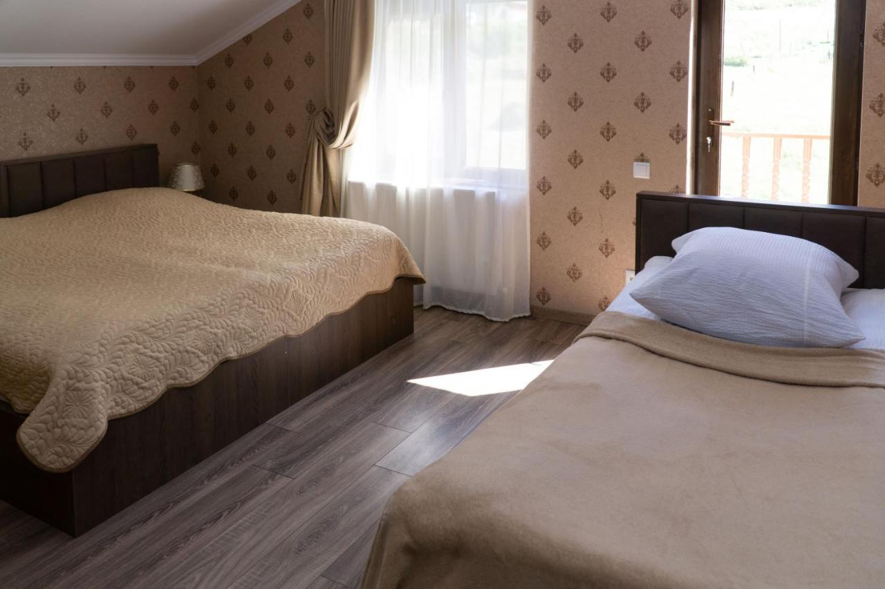 Hotel Diamond Kazbegi Buitenkant foto